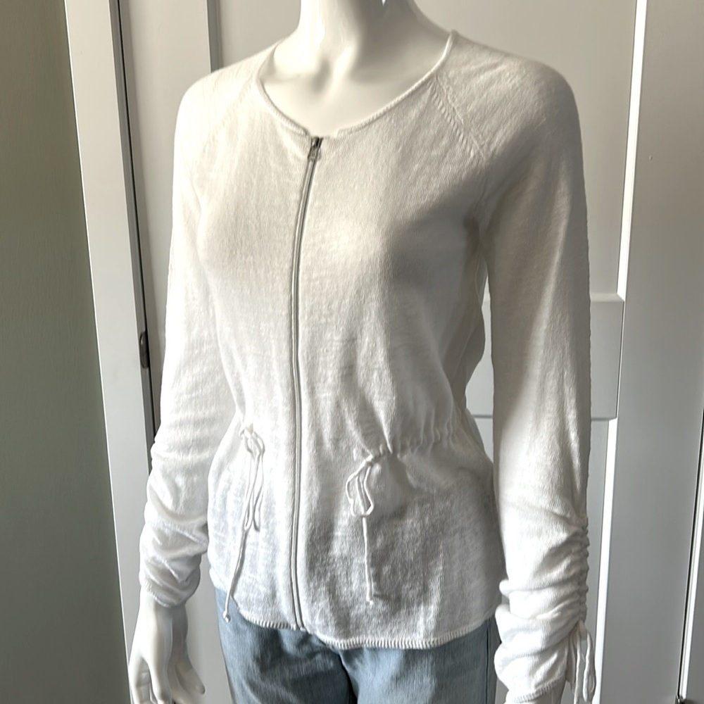 Yest Lightweight Zip Top/Cardi NWOT - Picture 2 of 11